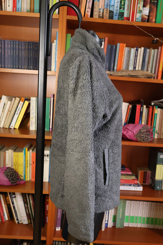 Fluffy grey Patagonia fleece jacket