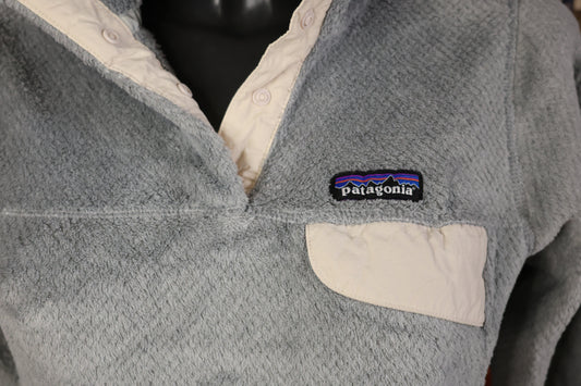 Grey Patagonia pile