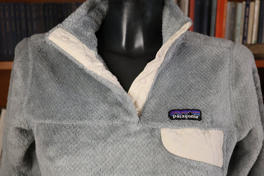 Grey Patagonia pile