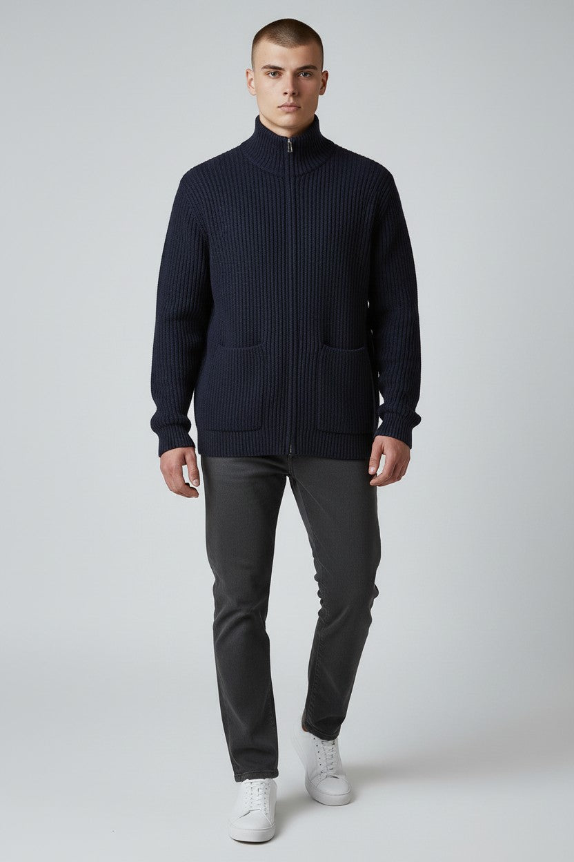 Blue sweater with big pockets